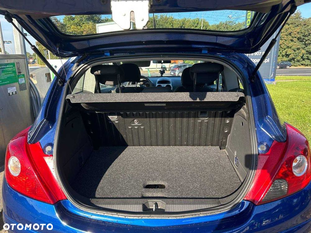 Opel Corsa - 2