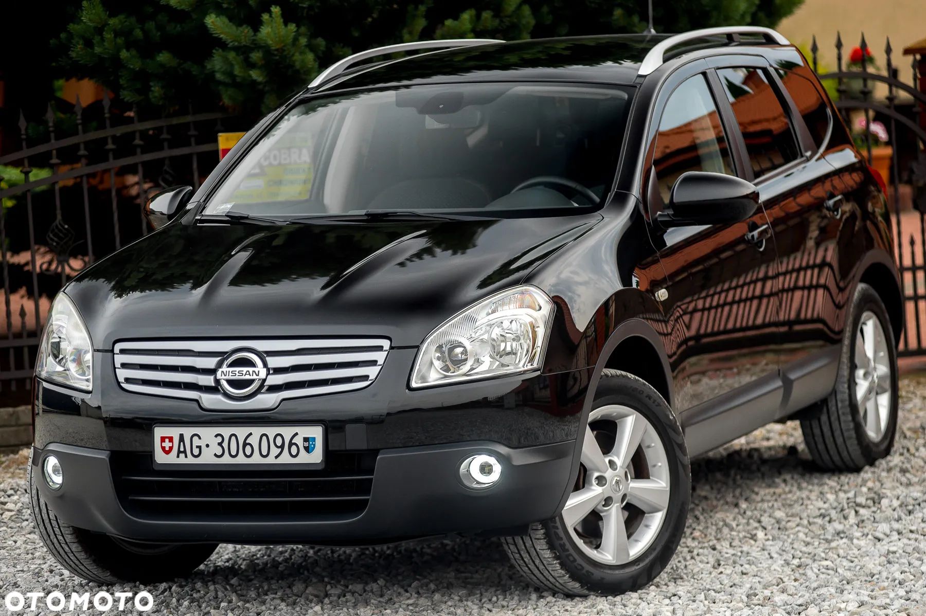 Nissan Qashqai+2 2.0 4x4 Tekna - 1