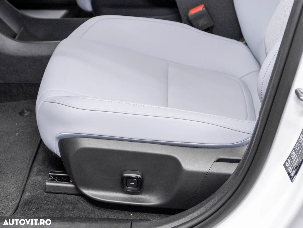 Volvo EX30 Twin Motor Performance Ultra - 22