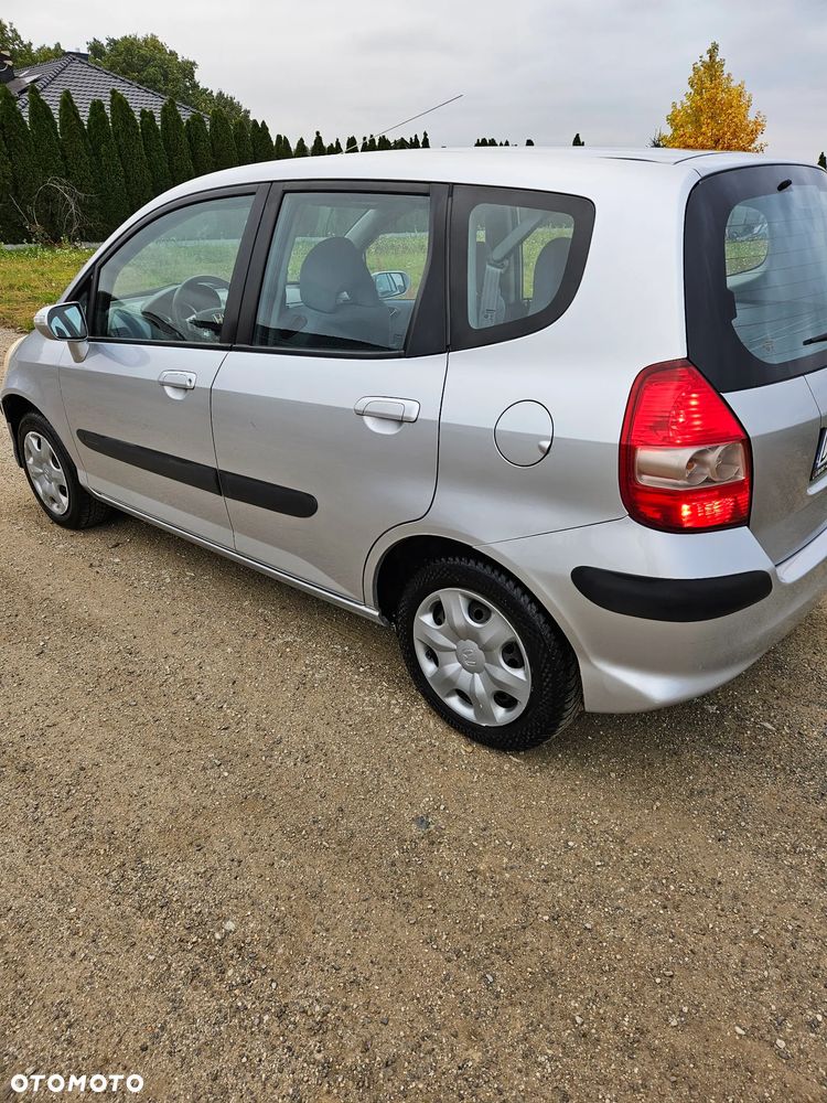 Honda Jazz 2005 photo 4