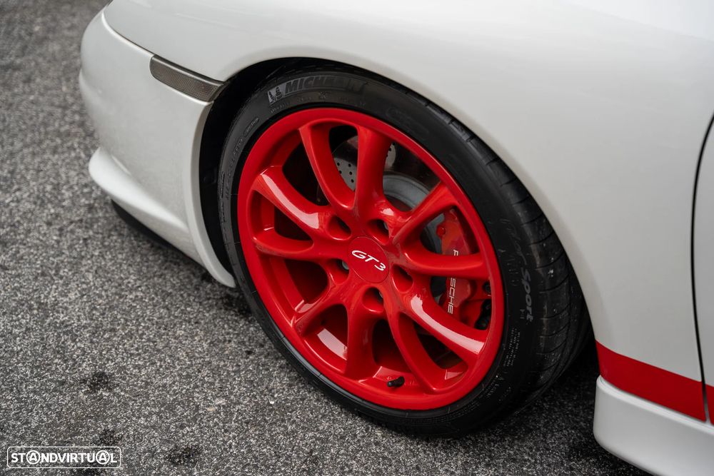 Porsche 911 (996) GT3 - 4