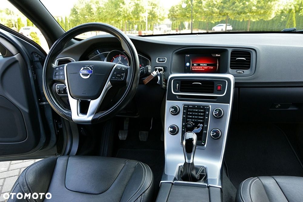 Volvo V60 - 28