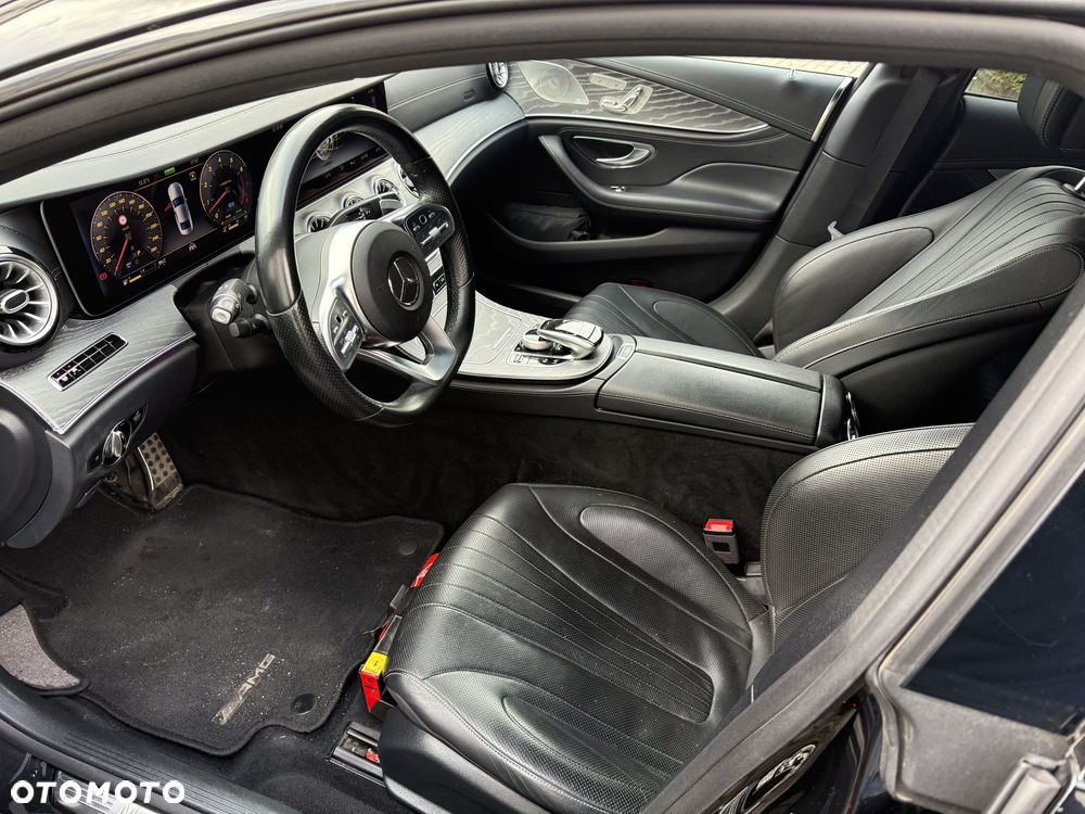 Mercedes-Benz CLS - 13