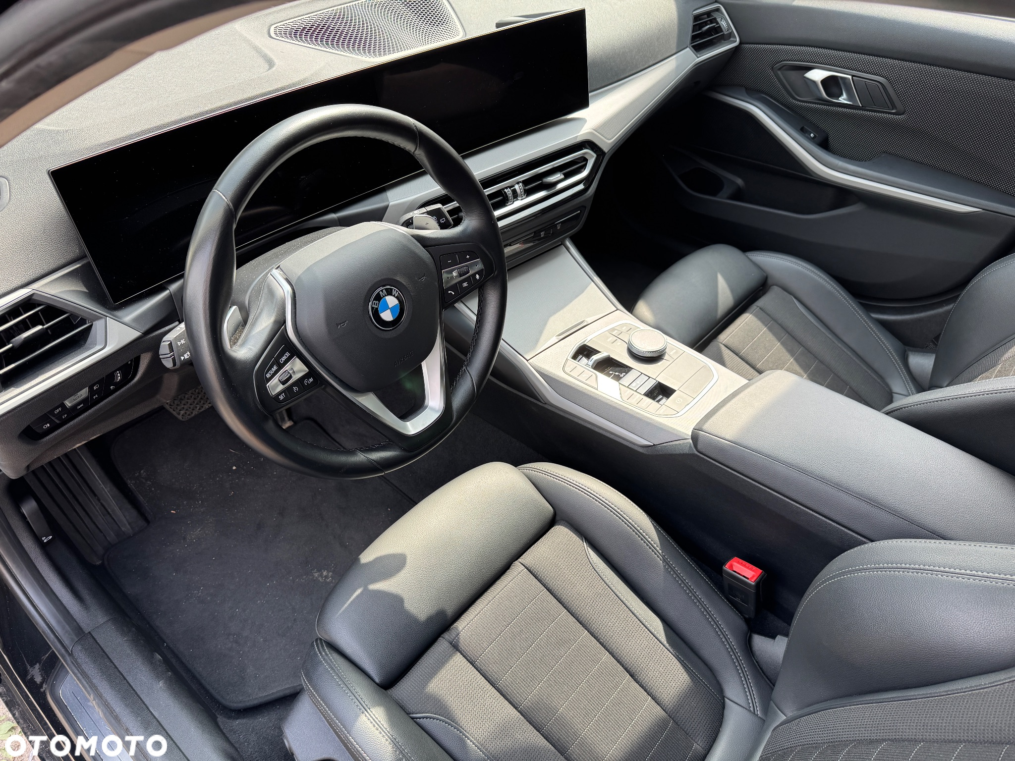 BMW Seria 3 318d - 14