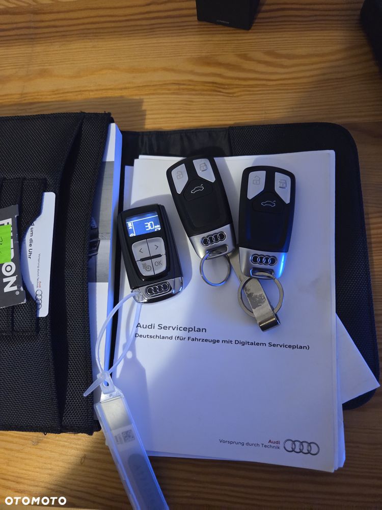 Audi A4 Avant 2.0 TDI DPF clean diesel Attraction - 40