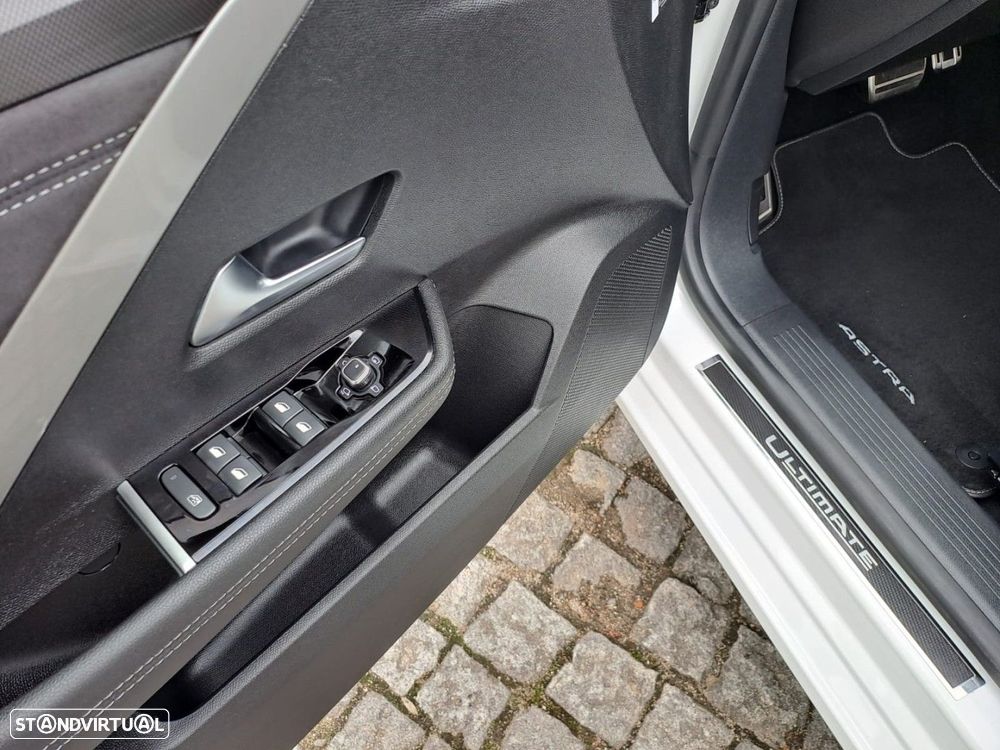 Opel Astra 1.2 Turbo Auto Ultimate - 26