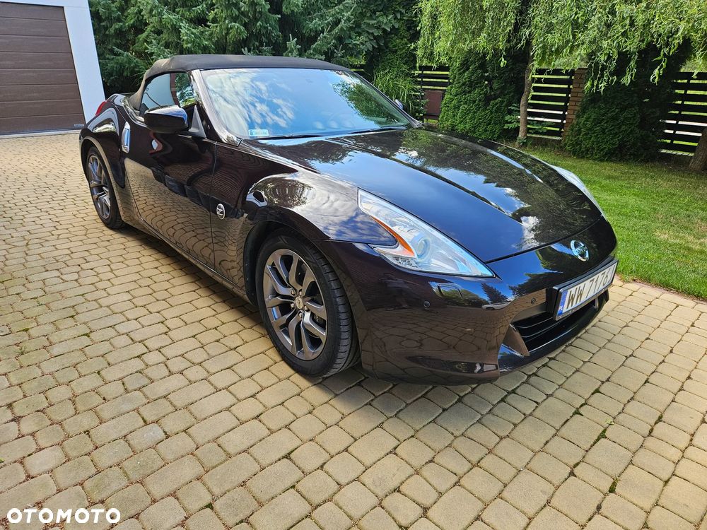 Nissan 370 Z - 4