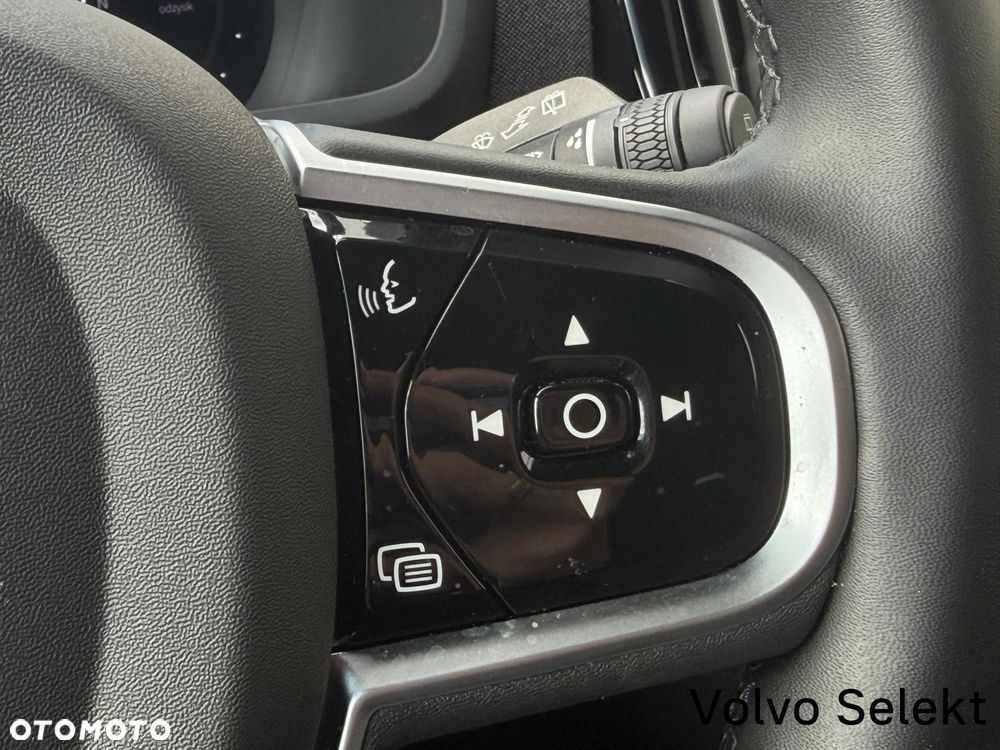 Volvo XC 90 - 16