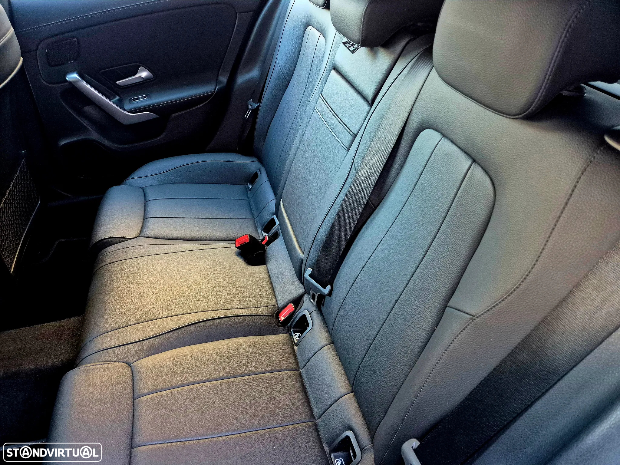 Mercedes-Benz CLA 250 e Shooting Brake Progressive - 28