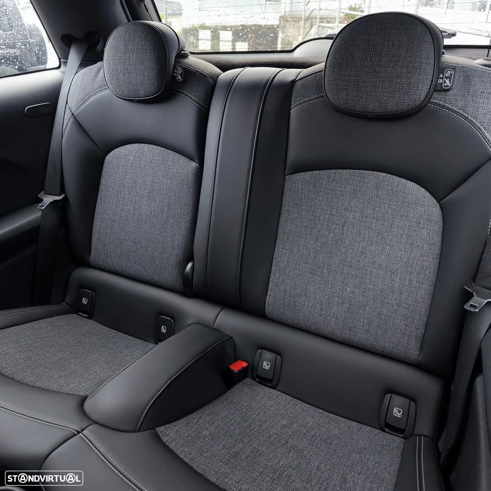 MINI 3 Portas Cooper SE - 23