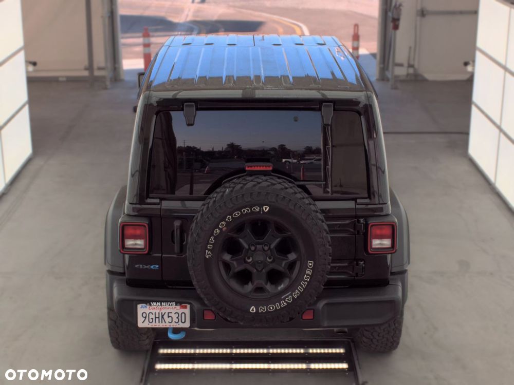 Jeep Wrangler 2.0 4xe Plug-In Hybrid Hardtop Sahara - 8