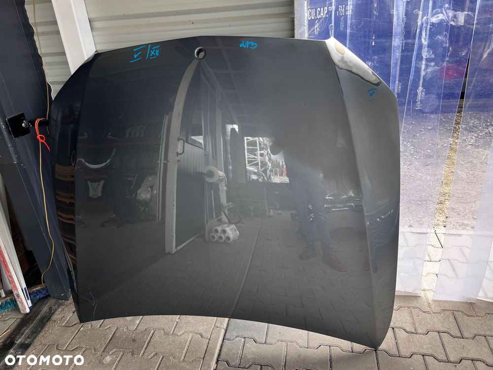 Mercedes E Klasa 213 Maska silnika - 1