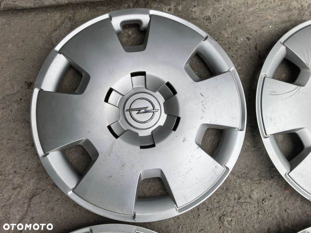 Opel Zafira Vectra Astra Kołpaki 16" KOMPLET - 4