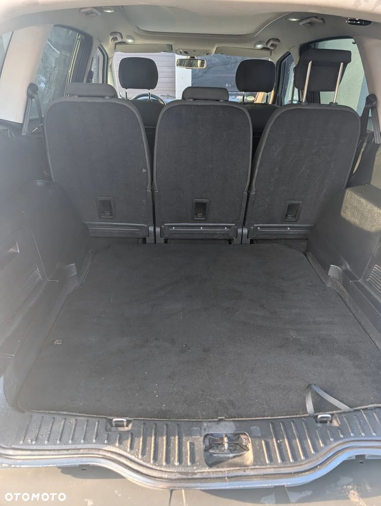 Ford S-Max - 6