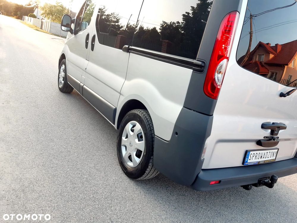 Renault Trafic L1H1 Passenger Lux - 6