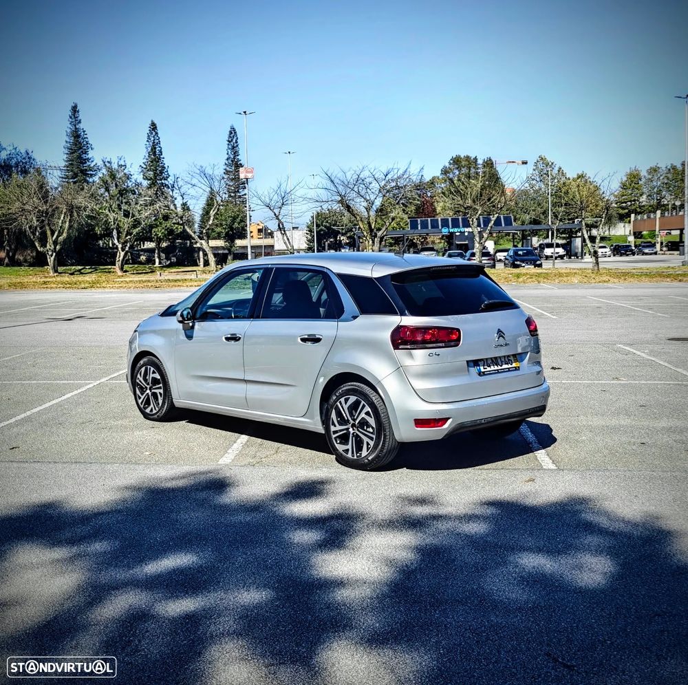 Citroën C4 Picasso 1.6 BlueHDi Intensive EAT6 J17 - 31