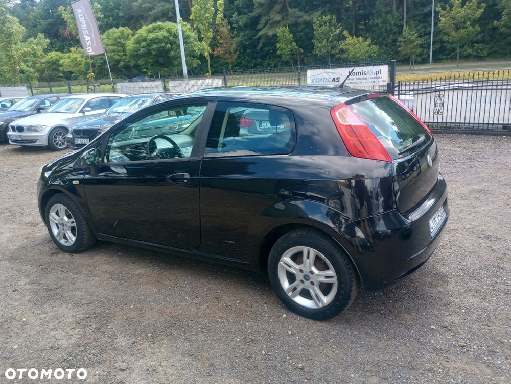 Fiat Grande Punto - 6