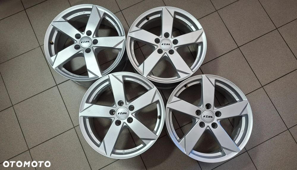 Felgi Aluminiowe 17 Audi A4 B7 5x112 ET 38 Rial Kodak - 1