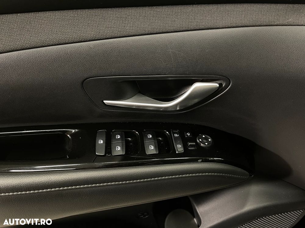 Hyundai Tucson 1.6 CRDi 48V-Hybrid 4WD DCT Trend - 21