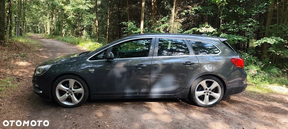 Opel Astra 2.0 CDTI Cosmo - 16