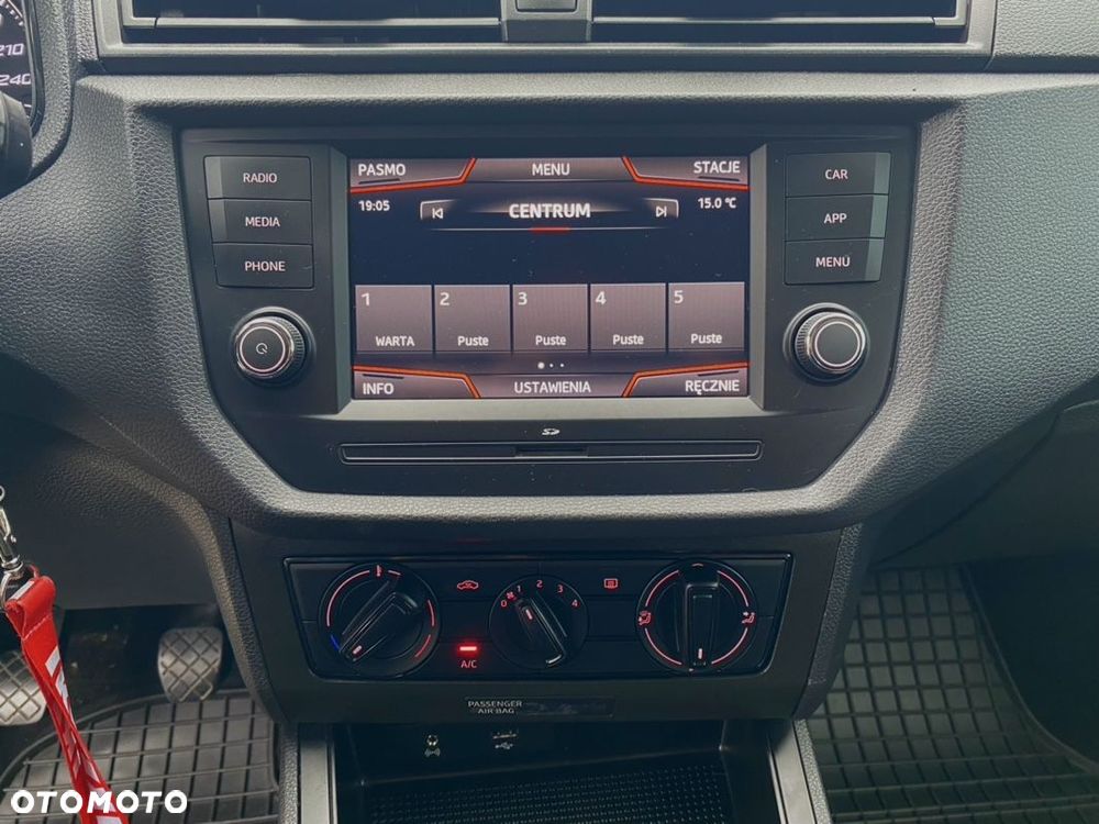 Seat Arona - 16