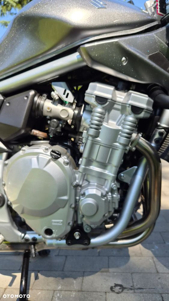 Suzuki Bandit - 16