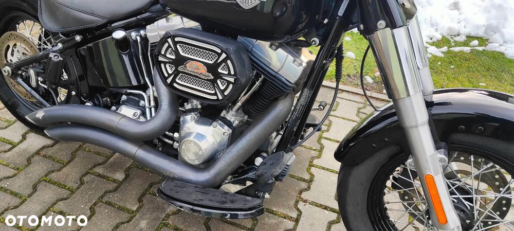 Harley-Davidson Softail Slim - 18