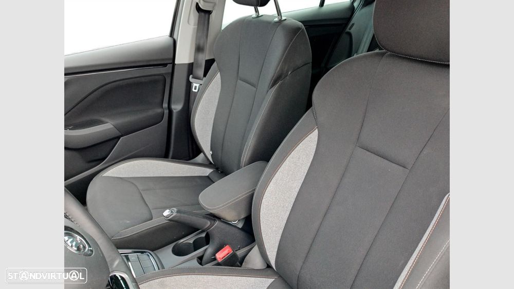 Skoda Kamiq 1.0 TSI Ambition DSG - 13