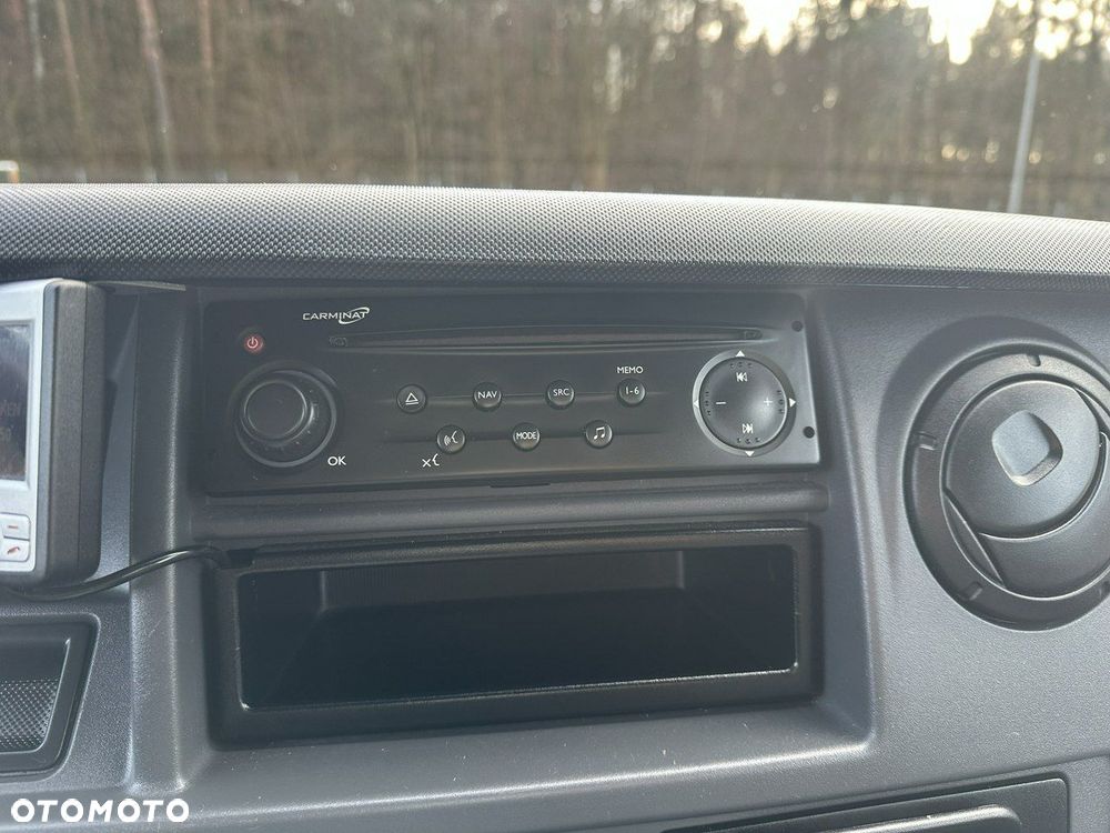 Renault Master - 25