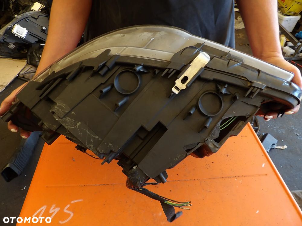 BMW - F10 - H7 - PĘKNIĘTA OBUDOWA - PRAWA LAMPA PRZEDNIA - EUROPA - 7203242 - 5