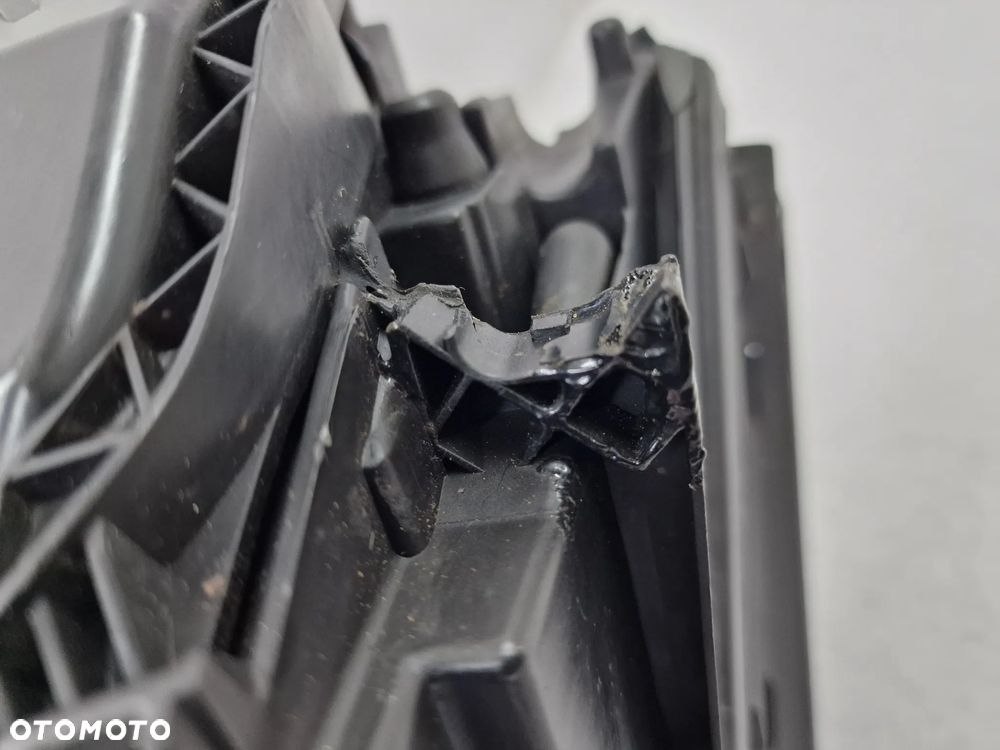 AUDI TT 8J0 PRAWA LAMPA PRZEDNIA PRZÓD XENON , NR 8J0941004D , NR AUKCJI LA520 - 18