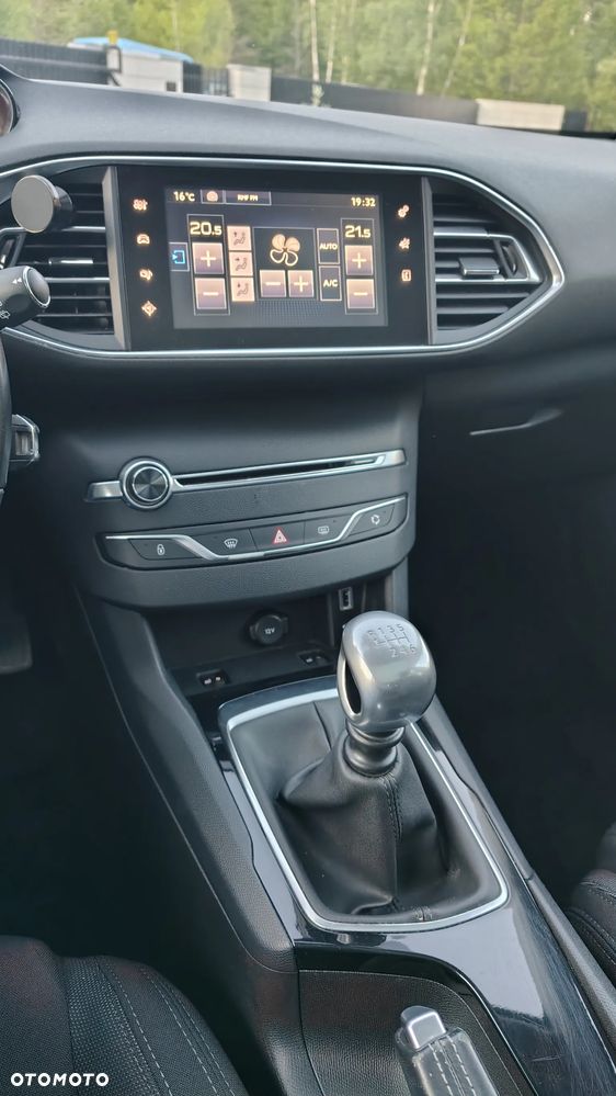 Peugeot 308 BlueHDi 120 Stop & Start Active - 20