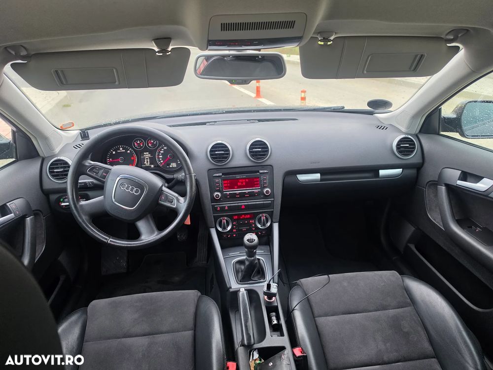 Audi A3 3-portiere 2.0 TDI Ambiente - 11
