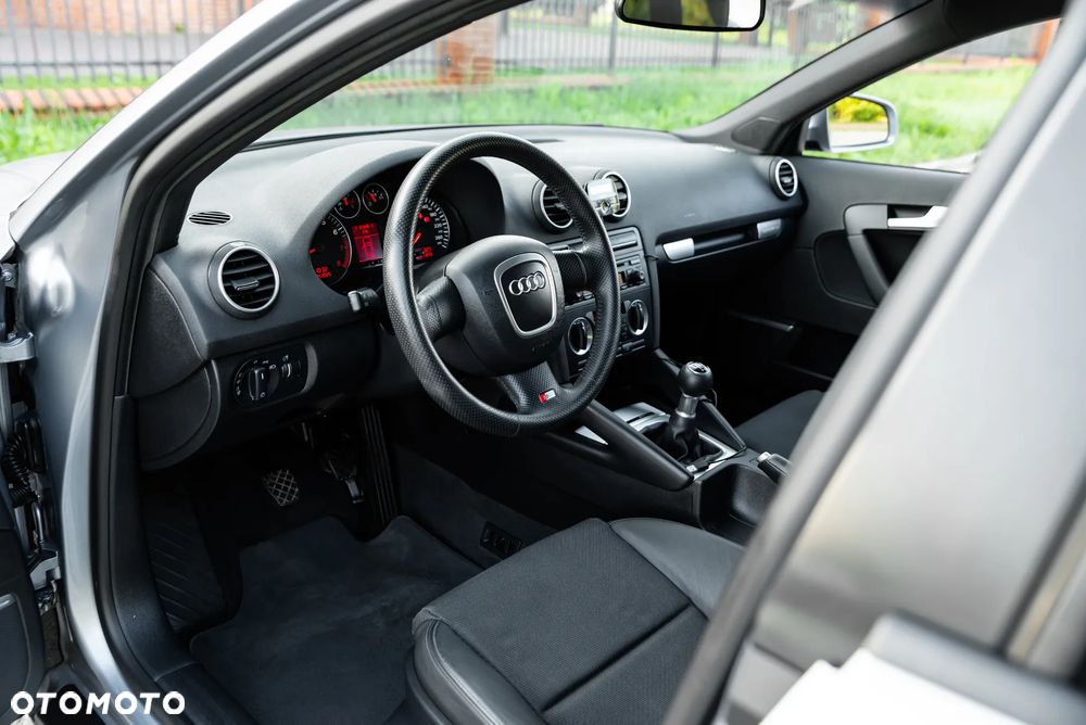 Audi A3 Sportback 2.0 TFSI quattro S line Sportpaket plus - 17
