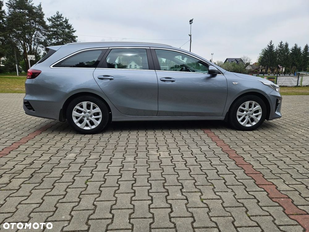 Kia Ceed 1.5 T-GDI MHEV L Business Line DCT - 6