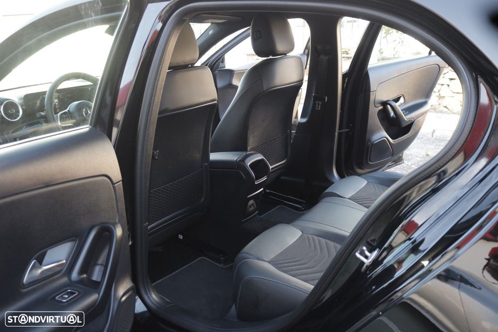 Mercedes-Benz A 180 d Style Plus Aut. - 27