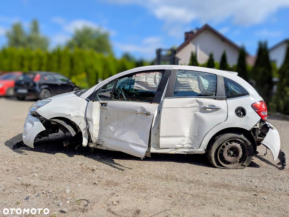Citroën C3 II 1.6 HDi 92KM EWP – auto na części - 2