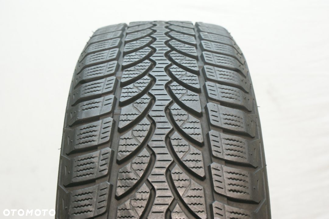 205/65R16C BRIDGESTONE BLIZZAK LM-32C 7mm . - 1
