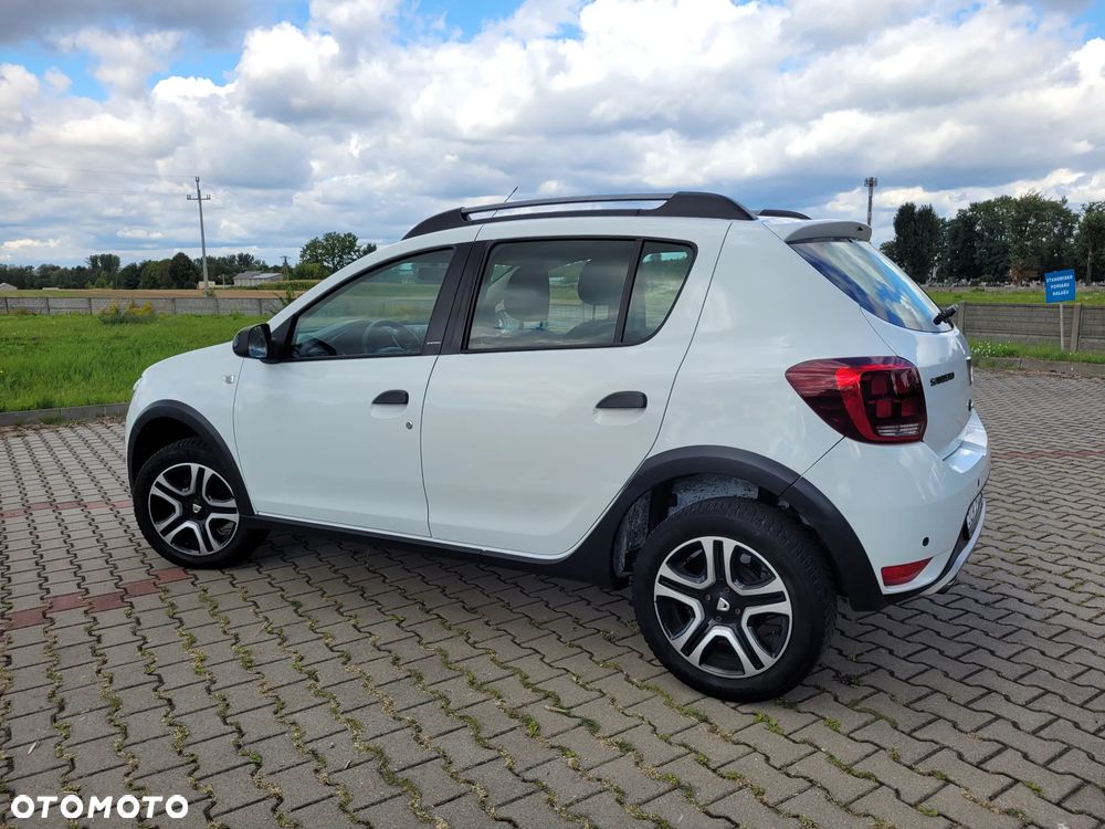 Dacia Sandero Stepway - 11