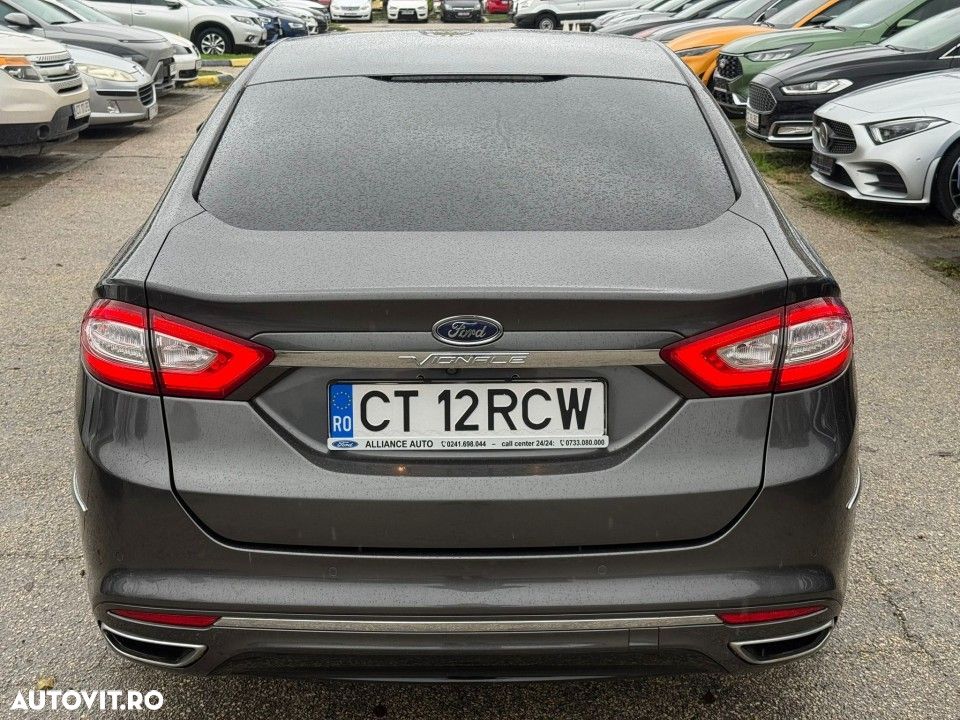 Ford Mondeo - 8