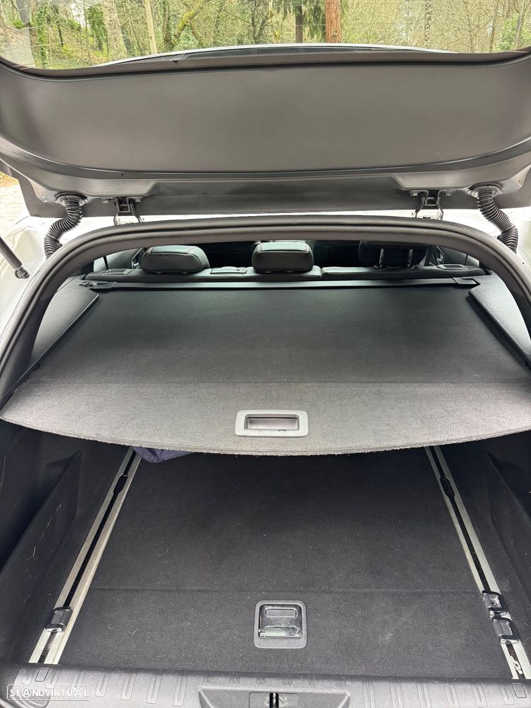 Peugeot 308 SW - 17