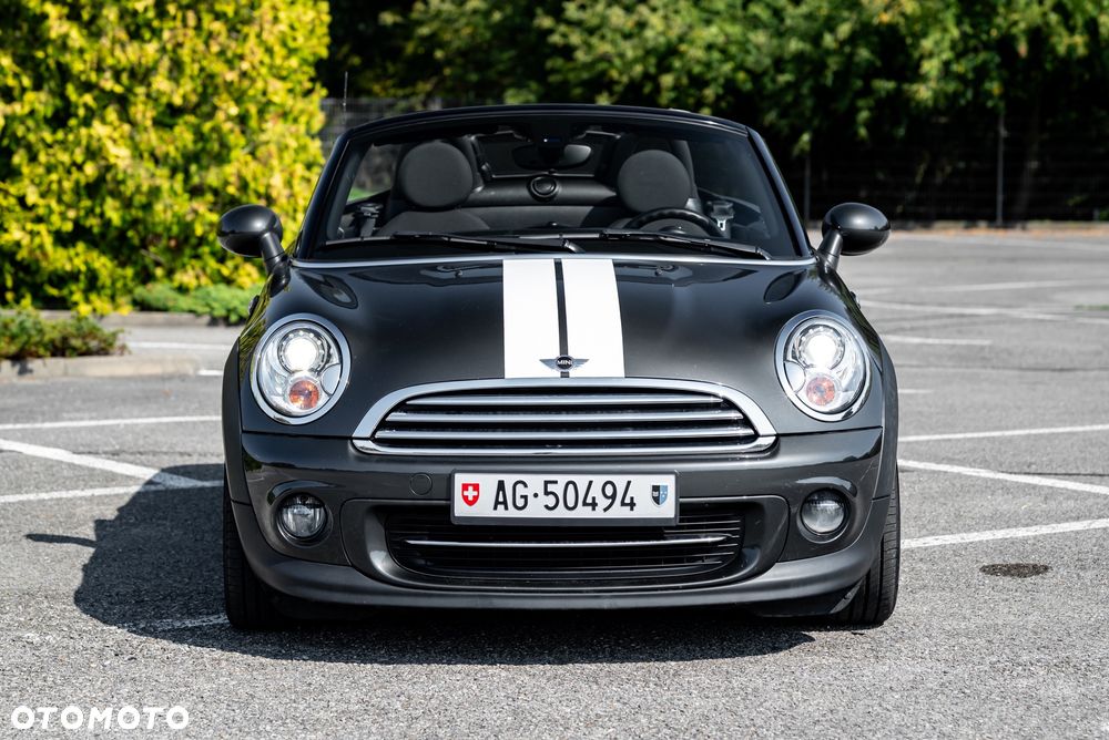 MINI Cooper Cabrio - 11