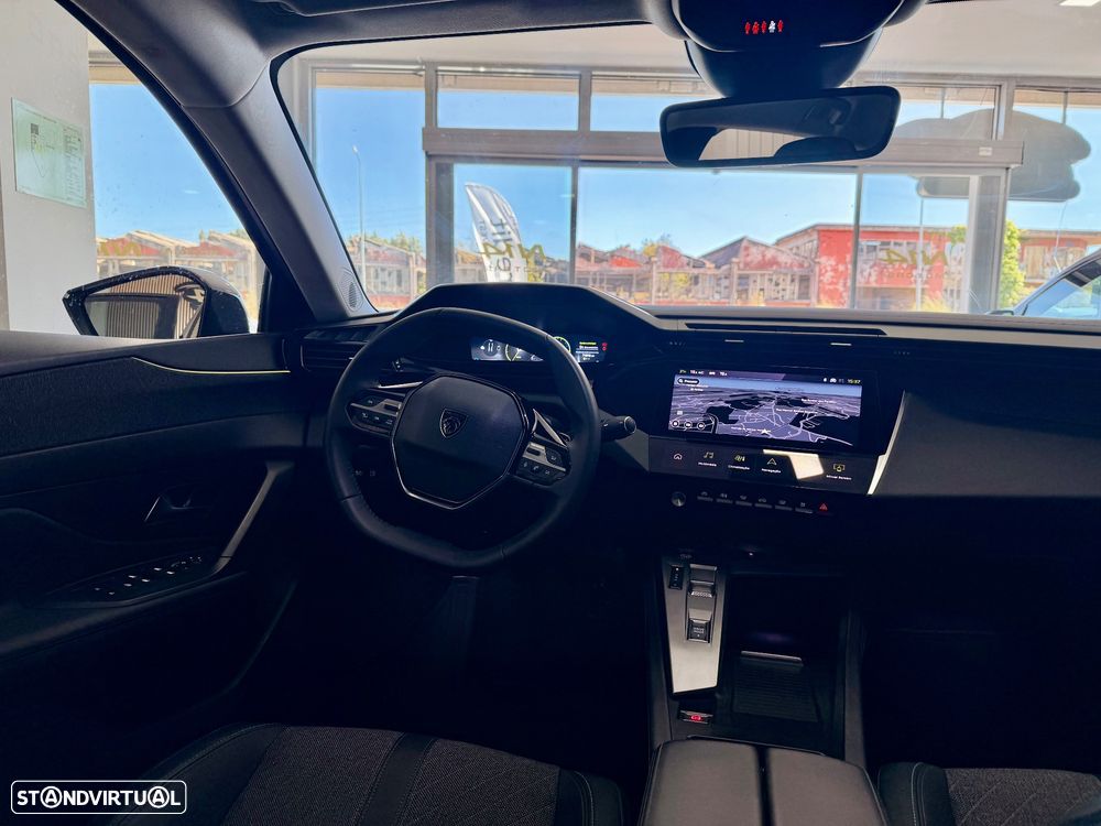 Peugeot 408 1.6 Hybrid Allure e-EAT8 - 27