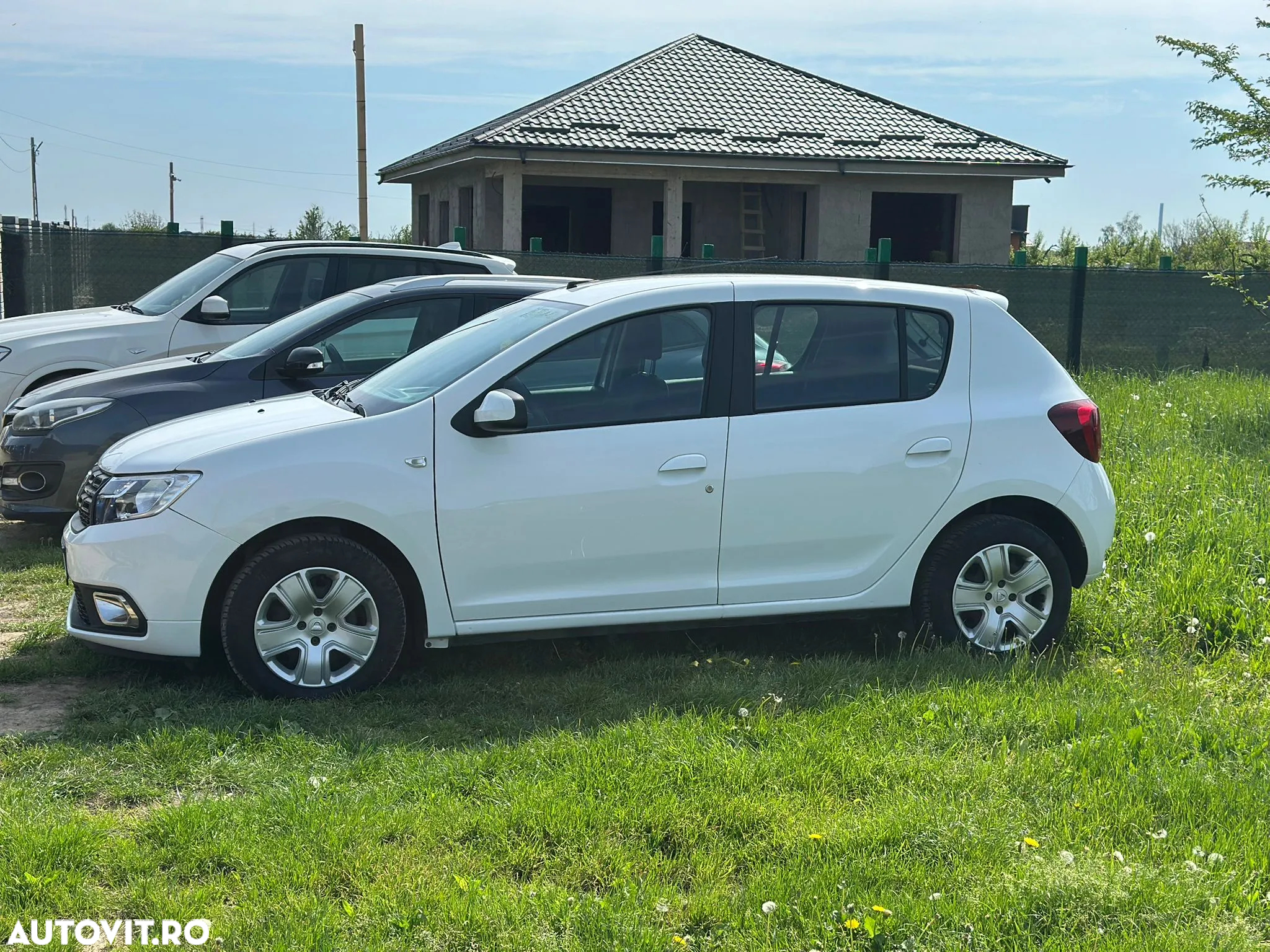 Dacia Sandero TCe 90 Essential - 4
