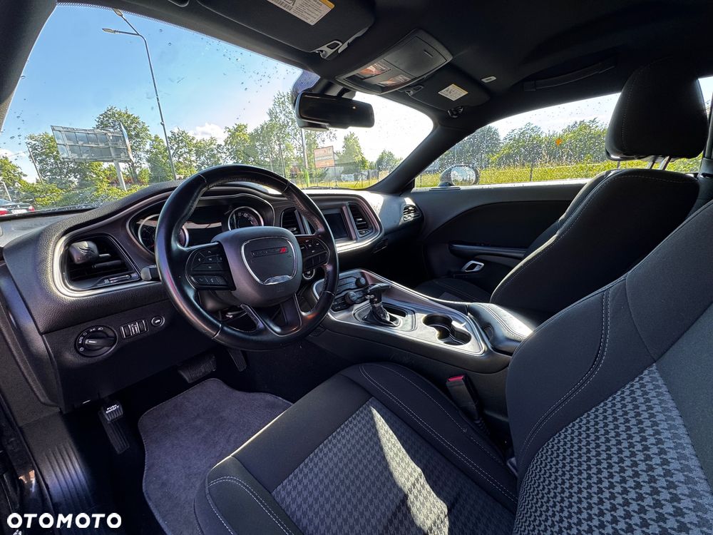 Dodge Challenger 3.6 SXT - 25