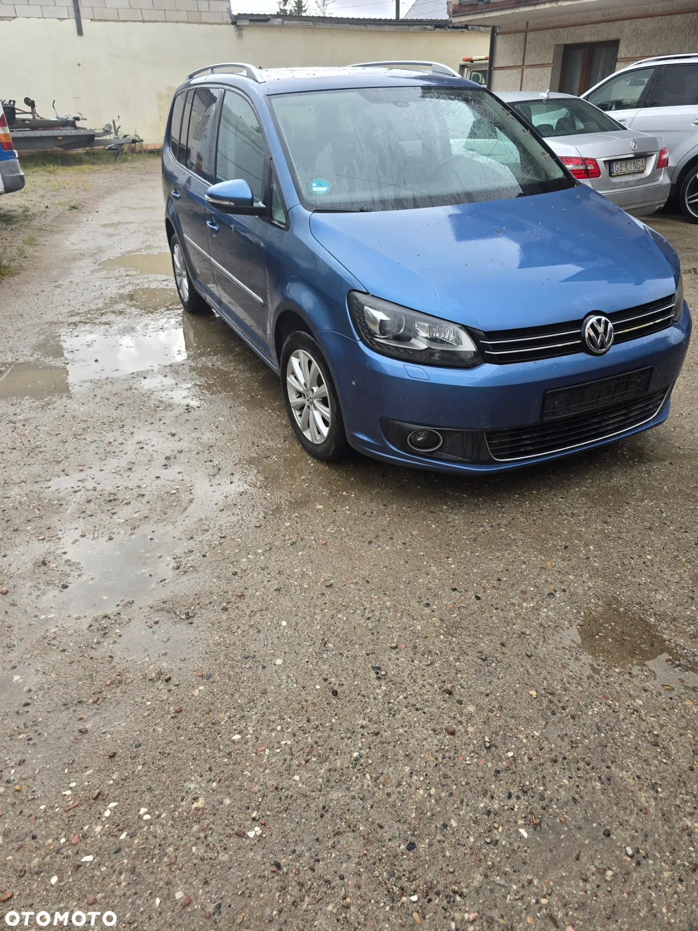 Volkswagen Touran 2.0 TDI DPF BlueMotion Technology DSG Highline - 2