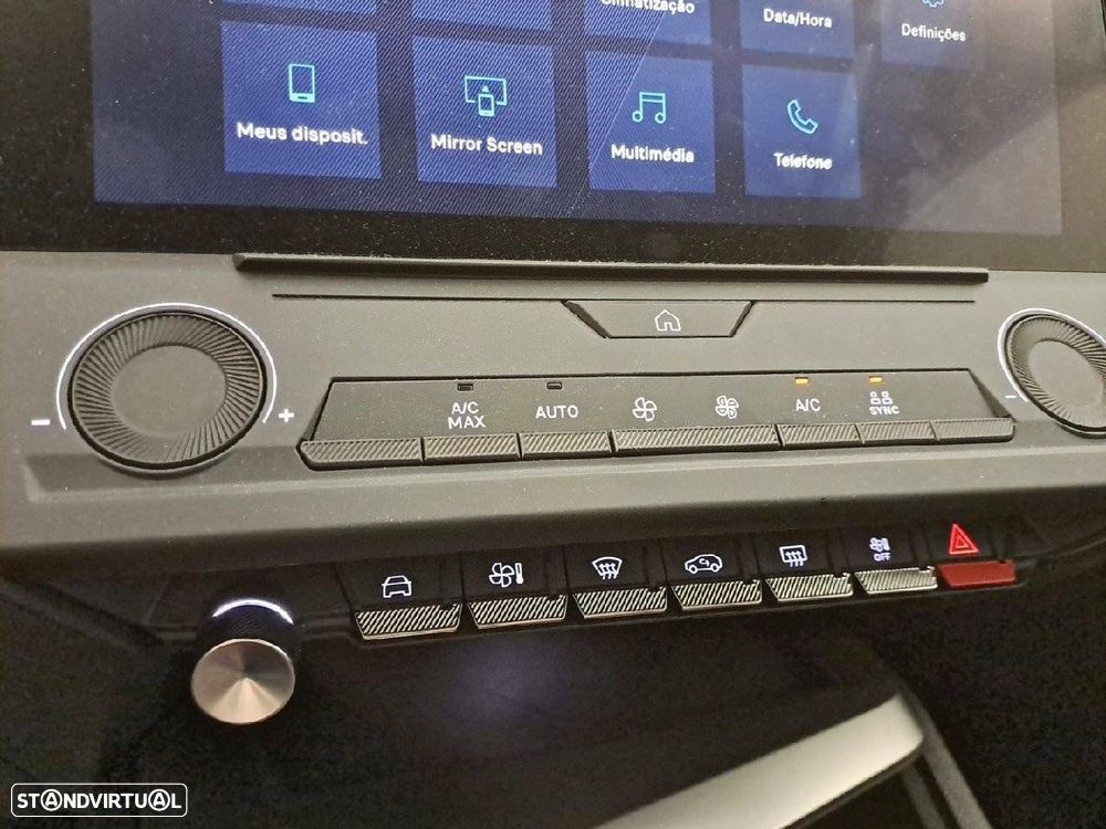 Peugeot 308 1.2 Hybrid Style e-DCS6 - 22