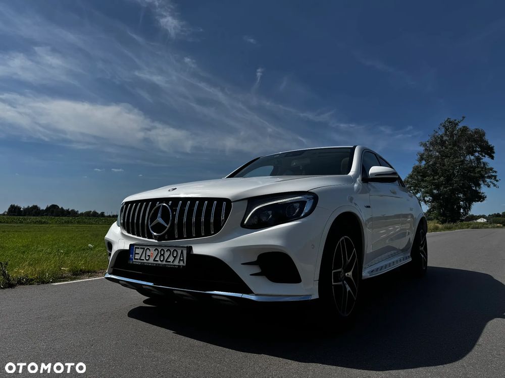 Mercedes-Benz GLC - 2