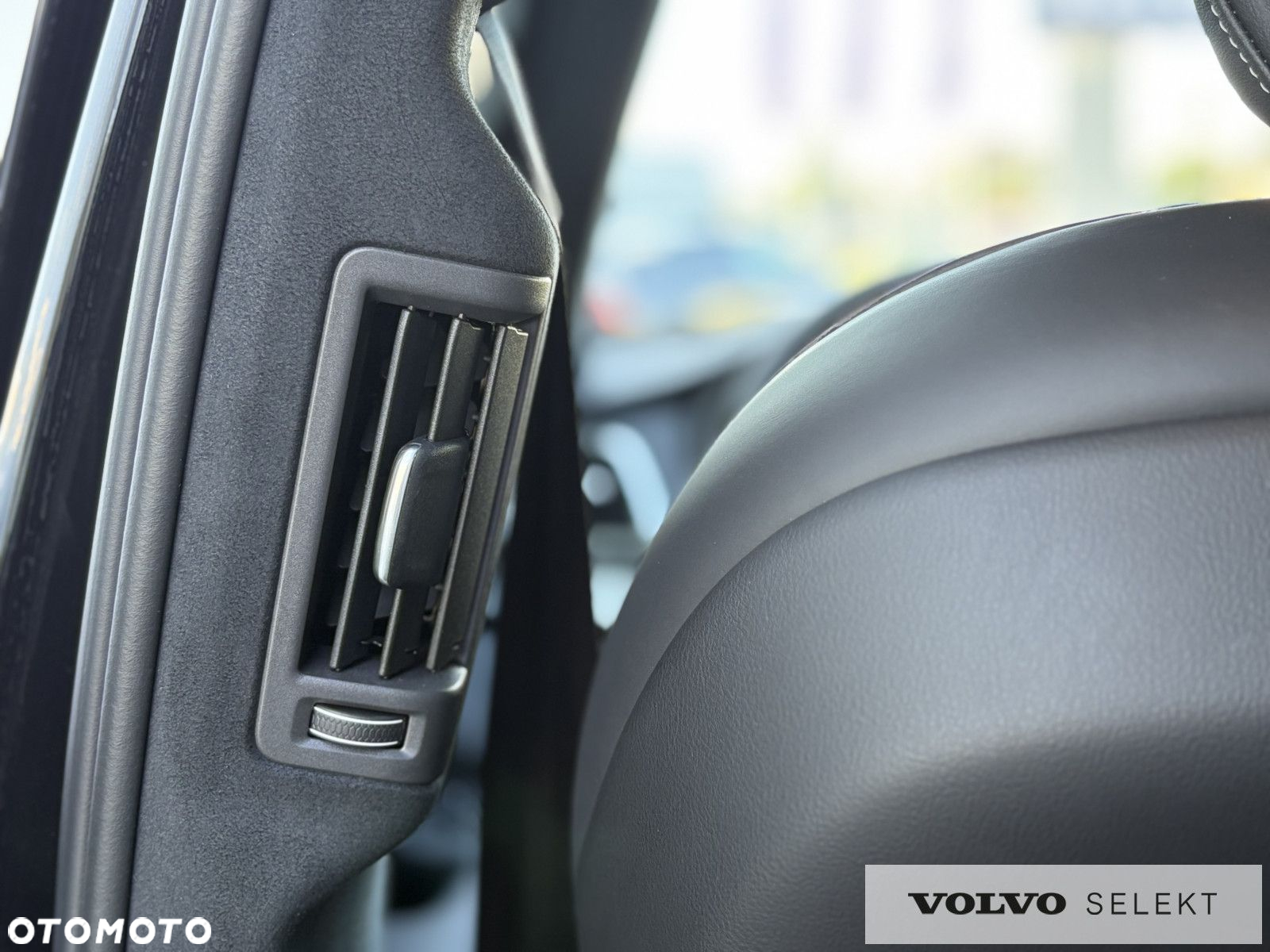 Volvo XC 90 - 35