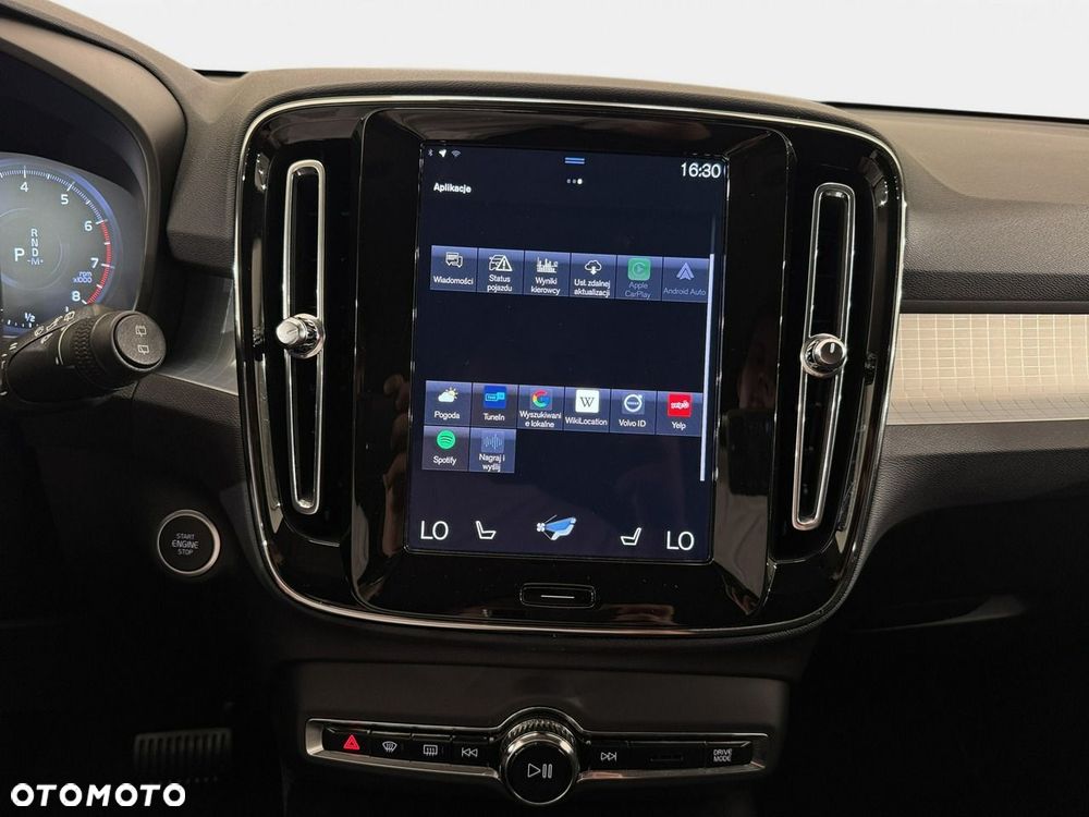 Volvo XC 40 - 26